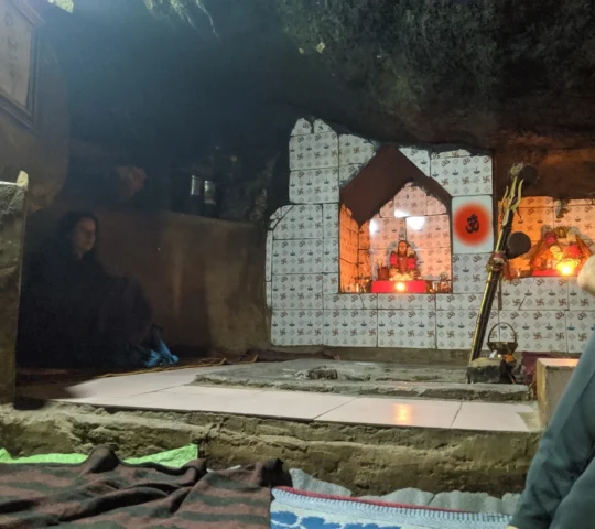 Mauni baba cave